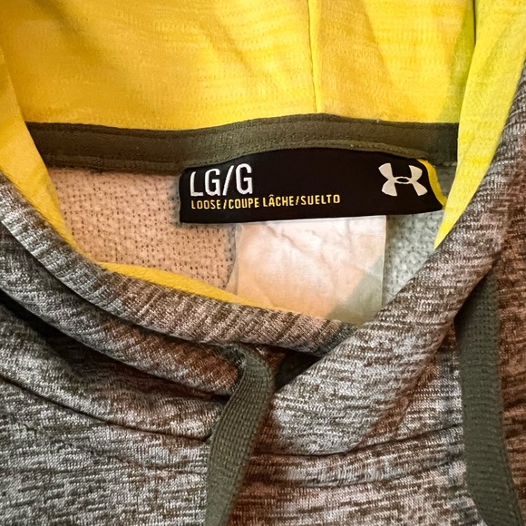 Under Armour Woman’s hoodie - Picture 2 of 4